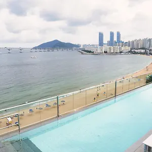 Hotel Aqua Palace, Busan