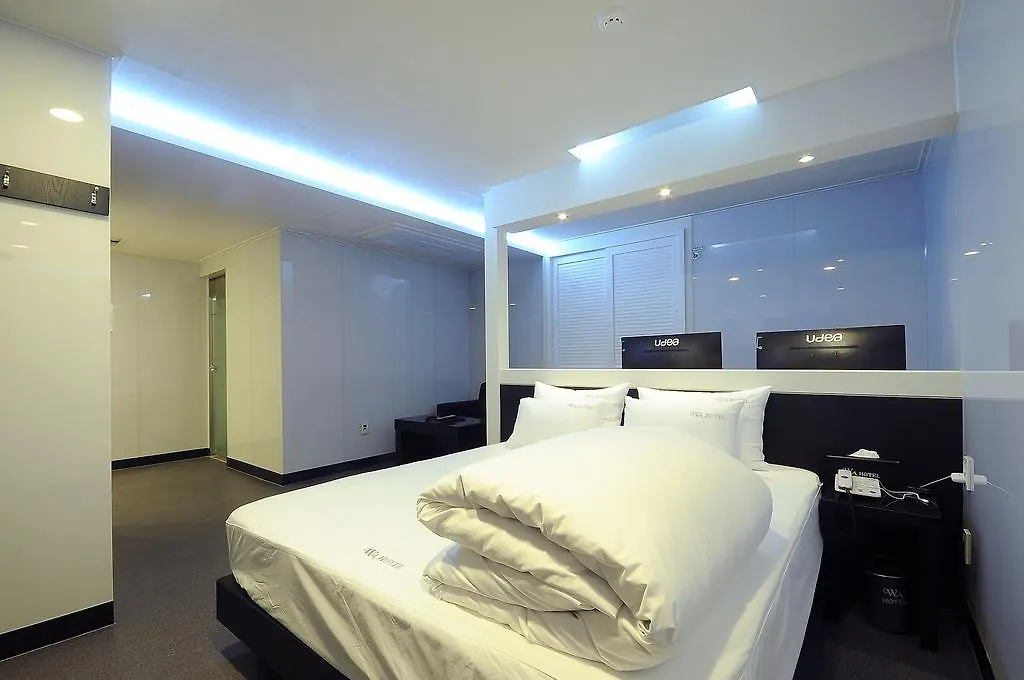 Wa Hotel بوسان